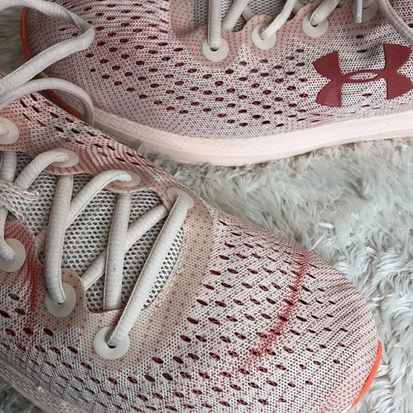 UNDER ARMOUR Charged Impulse Running Shoes - Picture 3 of 10